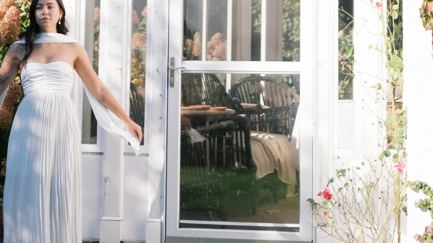 Building Your Engagement Photo Wardrobe: 3 Outfit Changes That Tell Your Story Without Looking Overdone