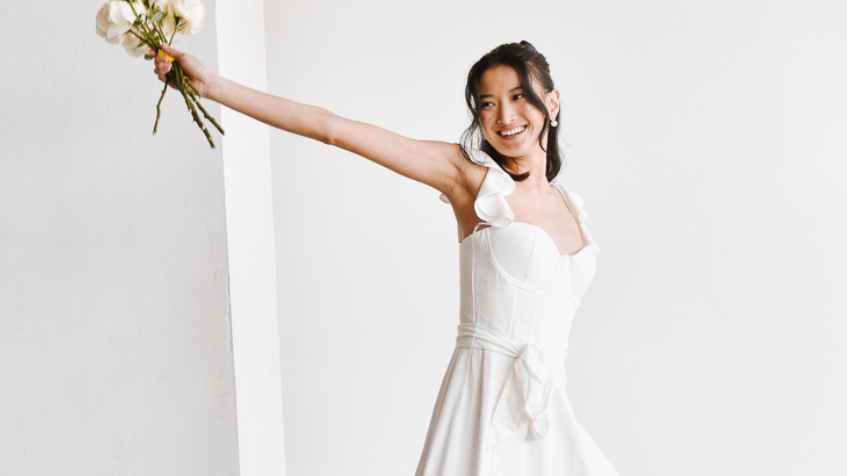 What to Wear to a Casual City Bachelorette Brunch in September