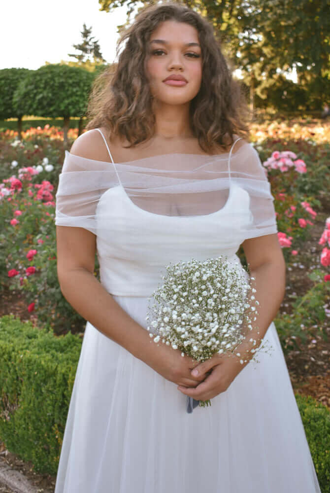 amsale tulle midi dress, plus size wedding dress, plus size tulle dress, tulle midi dress