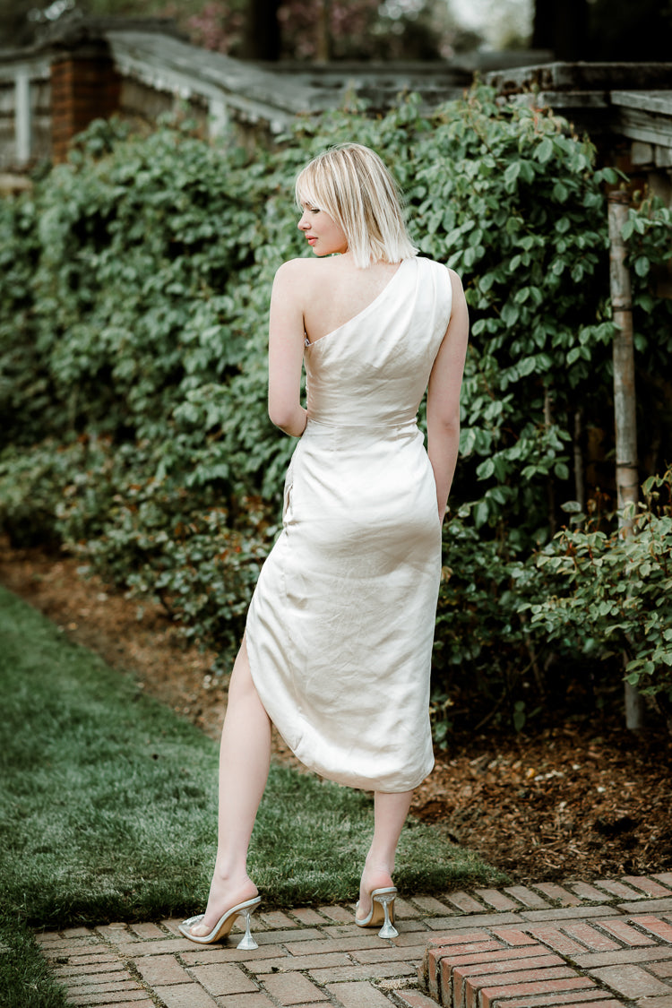 cassini midi dress from elliatt in pearl