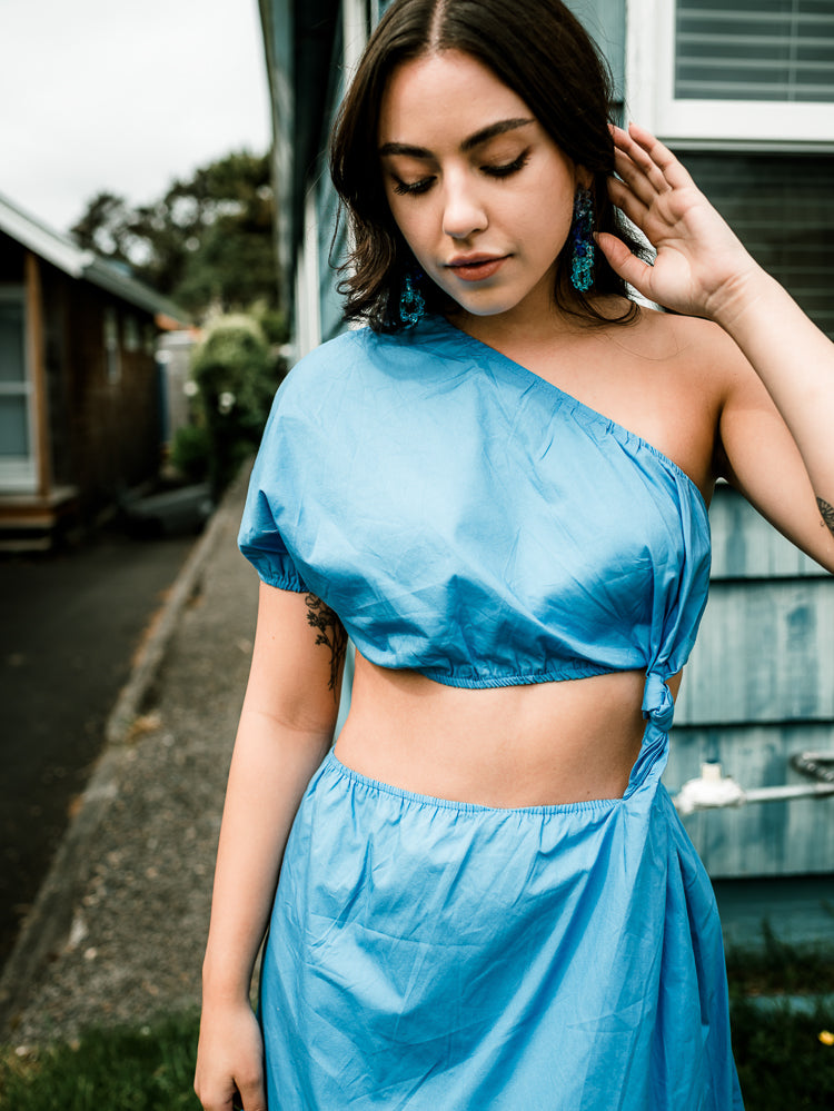 blue one shoulder cutout maxi dress