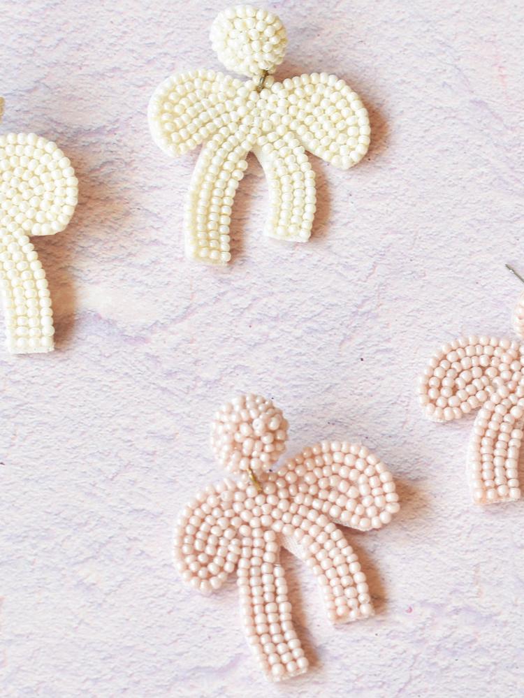 Ivory Beaded Bow Earrings, statement earrings, bridal accessories, bridal bow earrings