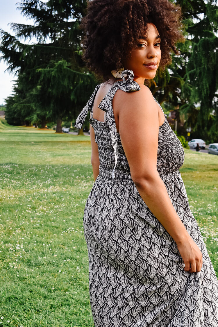 plus size wedding guest, plus size wedding guest dress, plus size black dress, plus size maxi dress