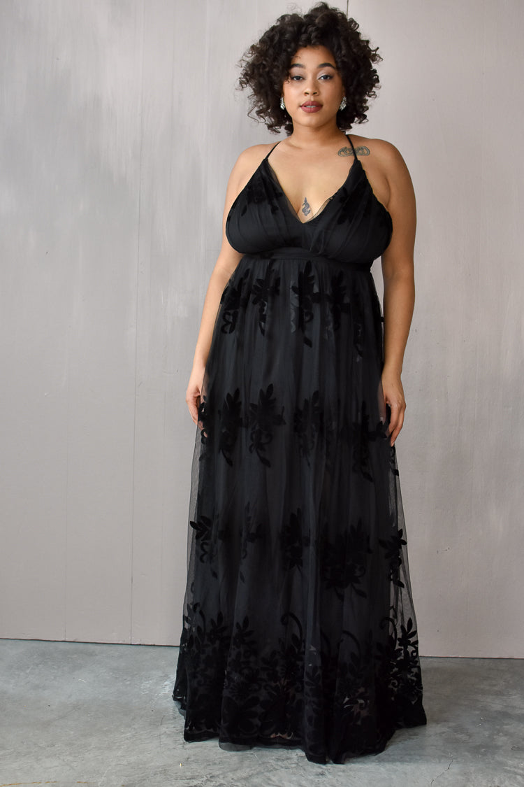 black maxi dress, engagement party dress plus size, plus size black maxi dress, black wedding guest dress, plus size black wedding guest