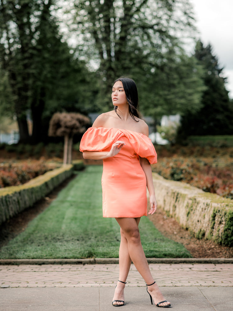 orange mini dress, voluminous sleeves mini dress, mini dress with big sleeves