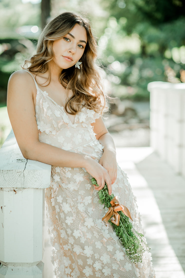 White maxi dress for engagement outlet photos