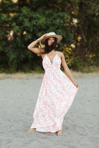 sundress, coral print sundress, floral print sundress, maxi dress, beachy maxi dress, summer dresses